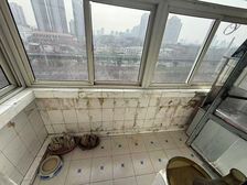 铁东路南向两室 顶层阳光房 54平仅29万河北二片摇外国语