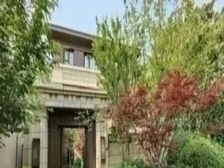 北京合院新出)910万 420平米!花圜70 看房预约小陈