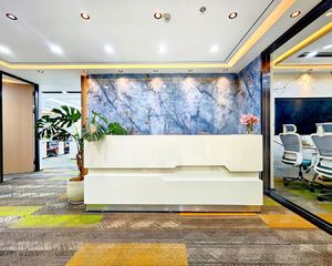 东三环超5A办公楼原值2亿现5600万急售带稳定租约哇塞