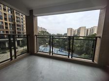 开发区盛和园,全新没住,带露台,对流四房,带全屋中央空调