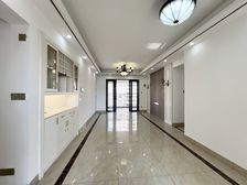 手慢无系列!君临世纪105平东边户 南北双阳台 已折20