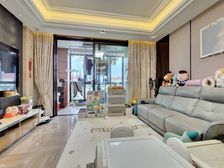 西郊紫薇花园 3室2厅 137.63平带产权车位