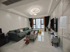 低密度社区 城市印象 10楼三室 自住精装修 高端社区