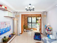 宝龙城南苑 3室2厅1卫