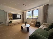 老静安区低总价两房,带露台,婚房装修中央空调带地暖,价格可谈