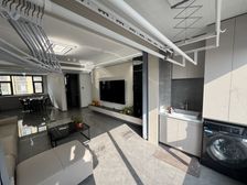 急售 东兴实验 精装三室 带车储 价格可谈