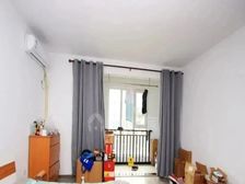 必看房(中间位置)(方正户型)(好楼层)(一梯一户)