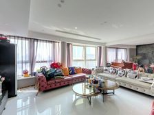 国际丽都城 5室2厅 334平