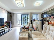 阳光城滨江悦 新出三房 得房率 有10个平方不算产证面积