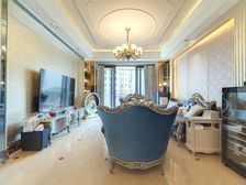 东外滩 豪宅 2021年的次新房 飞机户型 带地暖 中央空调