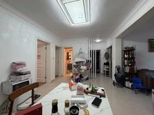 贝港八区(南桥)3室1厅1卫 中间楼层 朝南采光好