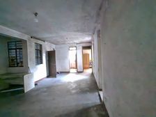 贝港八区 步梯2楼东边套 购物方便 南向采光好 三房双卫