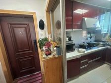 贝港七区 边套 商业配套齐全 南北通透 装修好 楼层好