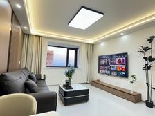 四八二一区三室两厅一卫全屋定制全部断桥铝门窗豪华装修拎包入住