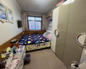带车库,受房主委托,大官庄,106平米,三居,四楼,免税