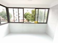 九华苑 一楼半 精装修一房 可以改两房 业主诚意出售 价可谈