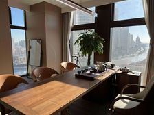 超大老板间电梯门头,全明户型宽敞通透,豪华装修拎包入驻