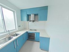 悦苑 刚需两居 商业配套齐全 交通便捷 楼层好