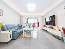 复地九月 豪华精装 商业配套齐全 近地铁 南向采光好