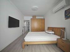 新上好房,三楼边套一房一厅,可改两房,看房方便,价格看中好谈