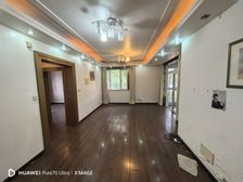 地铁 ,小区中心带产权车位,送100平露台,看房随时