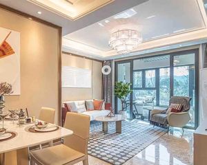 折后145,同看中骏云景台南北通透居室 精装修 随时看