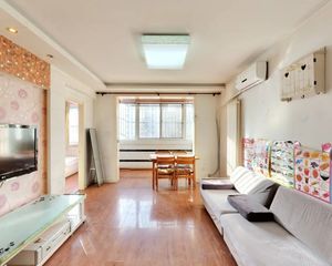 金色房产 吉祥花园 仅有契税 中间层 2室1厅 70.01平
