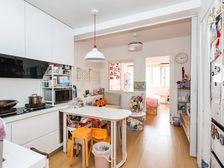 总监强推!!地铁口精装两室200多拿下,业主诚意出售来电即看