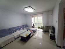 行政中心旁电梯2室精装拎包入住中间楼层