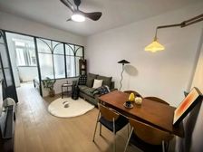 刚上好房 内环烫金地段,一梯三户 南北通 附带车位 看房方便