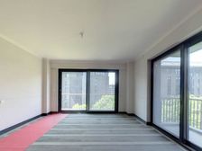 设计格局好,位于小区中间位置,品质好,高楼层