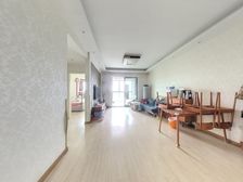 新世界常青二分之心 2室2厅 94.09平