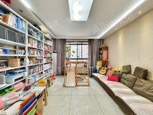 g此房南北通透,一梯两户,诚心出售,看房方便,随时签约