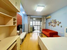 天安数码城旁 精装修一室带阳台 采光好 拧包入住 可大刀