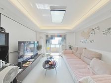 全明格局!!户型方正!!业主急出售大降价!!