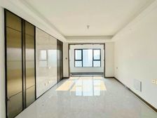 中骏宸璟府 近地铁 交通便利 刚需小三居 产权清晰 双卫格局