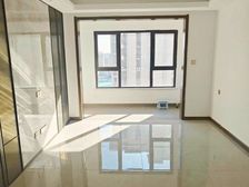 中骏宸璟府 南北通透 有电梯 次新房 双卫格局 医疗配套成熟