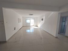 府河家园南向三居 130平中层满二住宅 80万急售