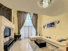 新出!好位置无遮挡精装联排,能谈!全天采光,四居带车库