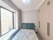 滏东尚城三期,精装全屋定制,赠送家具家电储间,69.9万。