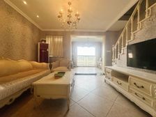 医疗配套成熟 双卫生间 满二 商业配套齐全 大两房