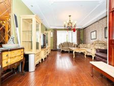 新上!万科四期电梯大平层!送露台!挑高6m客厅!带产权车位!