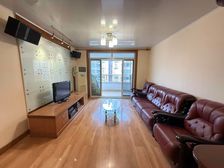 新房已定!价格可刀!中.心位置视野无遮挡!看房随时我有钥匙!