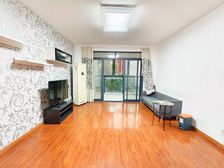 春申玫瑰苑 满五 商品房 大两房 南北通透 有电梯