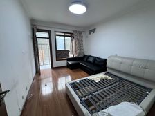 上海春城(北区) 电梯房 南北通透 装修好 商业配套齐全