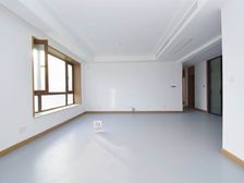 双卫 满二 电梯房 高楼层采光充足 南北通透 商圈成熟