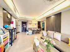 内环边新上主蓷好房(三开间朝南!中心花园位置)有车位可看!