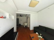 新挂牌 房东诚意出售 产权清晰 朝南 满五 看房方便