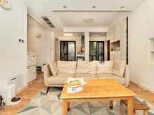 顶楼复式|送露台|带车位|房东诚意出售|精装修|看房随时