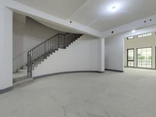 汤臣金桥花园 5室2厅 620.83平